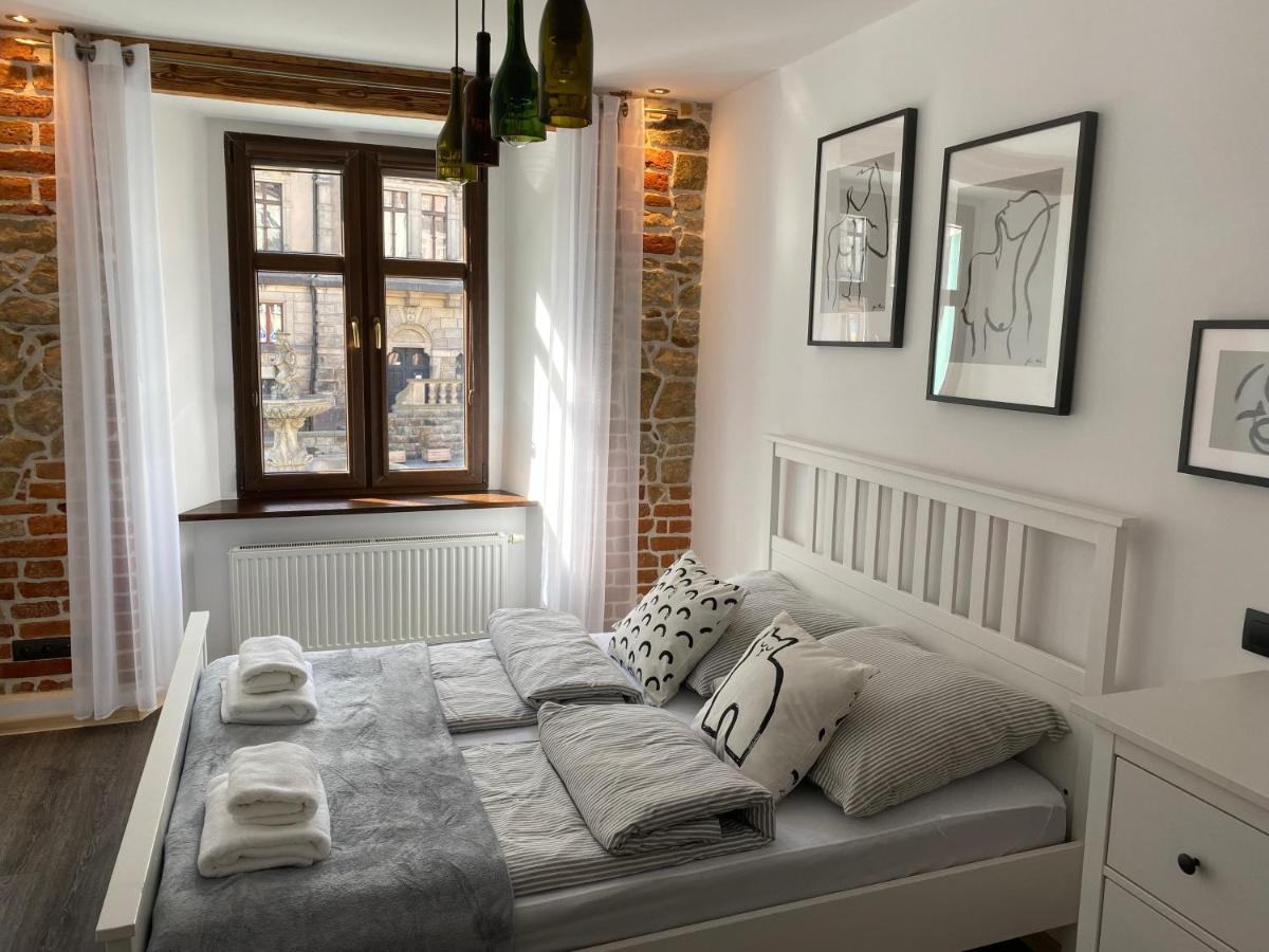 Apartament Przy Ratuszu Kłodzko Kültér fotó