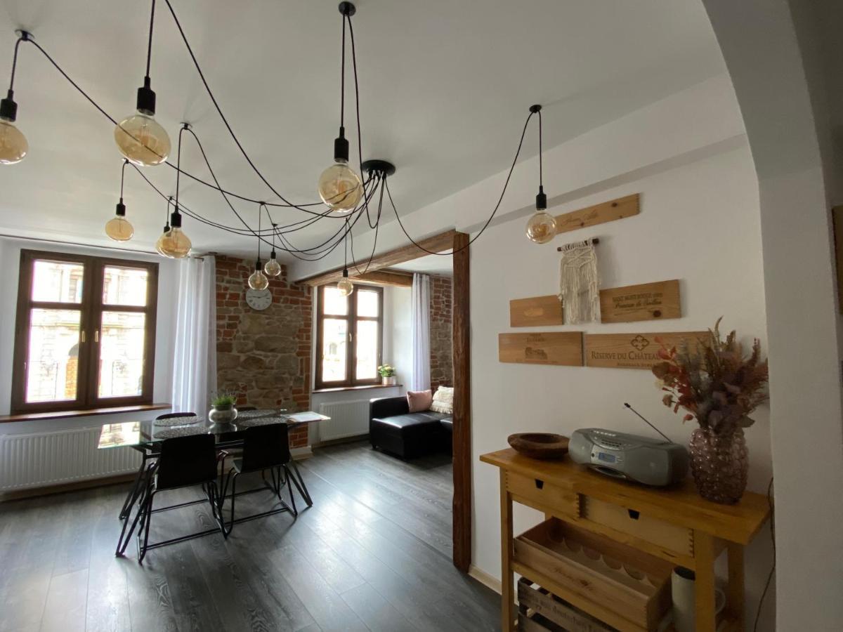 Apartament Przy Ratuszu Kłodzko Kültér fotó